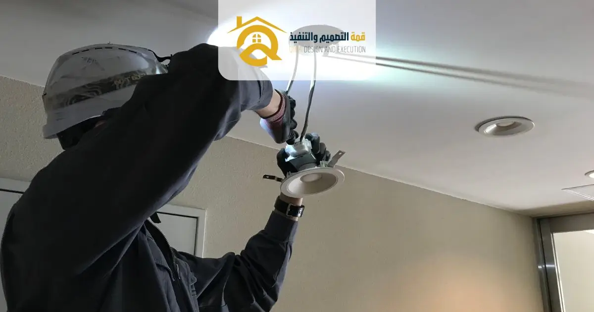 فني كهربائي بجدة